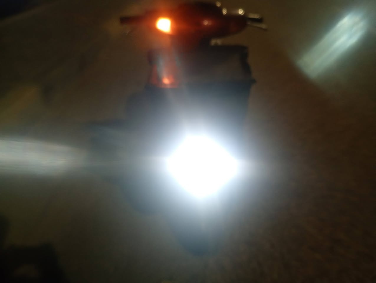 سلام عليكم شباب دراجه منغولي للبيع
نضيفه وحلوه مكينه ما مفتوحة كهربائيات كلها شغاله اشاير عداد بانزين شغال سلف 
سعر 450وبيها مجال لطيبين /رقم/***********/خاص مفتوح
