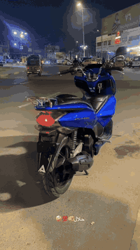 السلام عليكم دراجه بي سي اكس ياباني جيل اول مكينه  150دراجه كله شغاله حساسات مال ستان شغال وحساس الازدحام هم شغال دراجه خير من الله عنوان بغداد مدينه الصدر السعر 11بيه مجال شي قليل رقم الهاتف ***********
