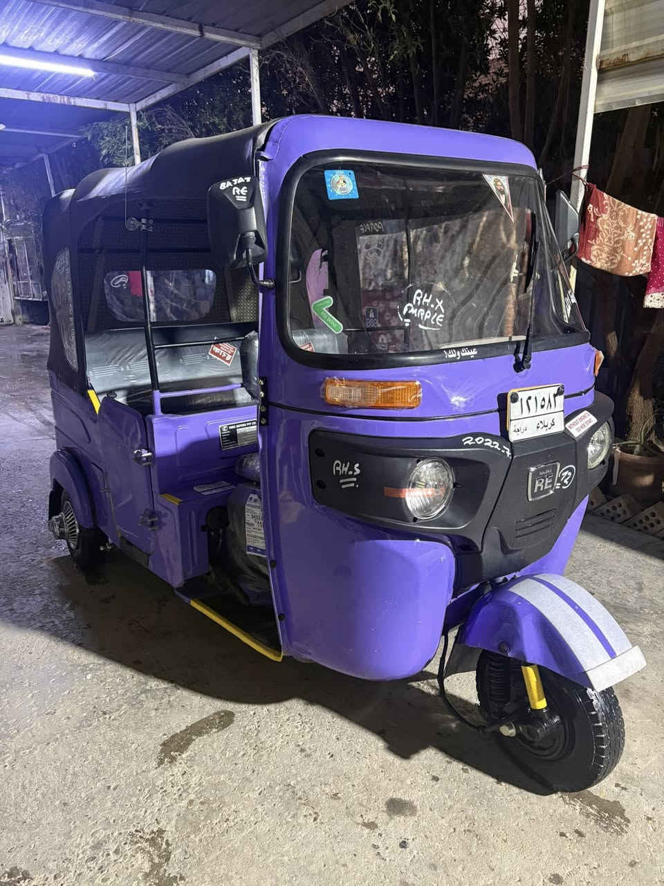 سلام عليكم تكتك ٢٢اصل بنفسجي شهر ٧رقم وسنويه نكليزي بسمي تحول مباشر تراي مكينه نصبه زيرو مكينه مبدل بيه والفات نعومه فول كهربائيات كله شغله ماعايزه برغي معمر دوس بيه رشات فقط سعر 8300وبيه مجال رقمي ***********مكاني بياع المعالف
