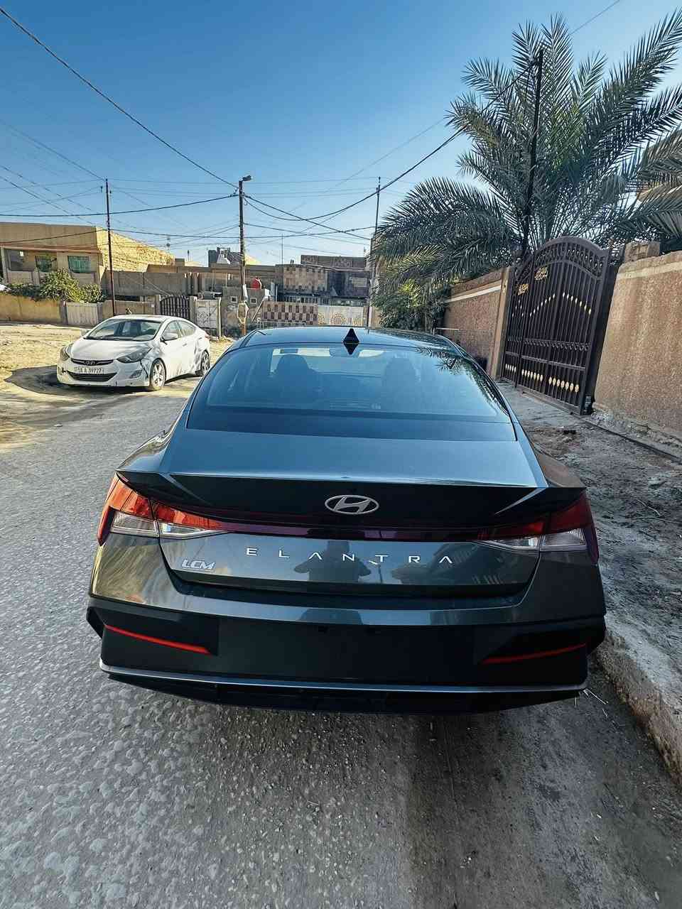 ألنترا 2024 وارد امريكي خشم البنيد فقط كفاله من الصبغ بصمه رادار امامي وجانبي
ماشيه 16 تترقم اي مكان 
كلش معتني بيها ومدازيها زيت محرك وبانزين محسن 
١٥٥$  مجالها بسيط 

مكاني بابل ، المركز 

***********
