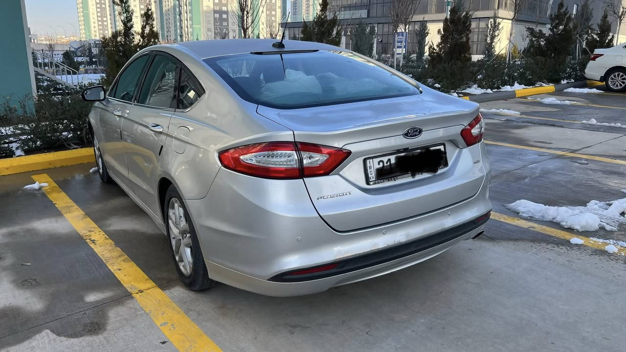 فۆرد فیوژن ٢٠١٦
موصفات SE
مەکینە گەورەی مرخوب ٢.٥ دوو پارجەی بۆیاخ بێ ناوگرتن 

گوشن کارەبا

کۆد دەرگا

شاشە کامێرە و تەحدید سورعە ودژە خلیسک و لایت لید

گێڕ و مەکینە بەشەرت

تایەی تازە بێ مەسرەف  

 سەنەوی تازە بەناوی خۆمەوە ٢٠٠٨ 

سەیارەیەکی پاک و خاوێنە 

***********

 نرخ 120$

معامەلەی هەیە
