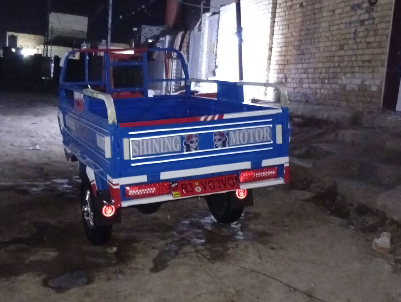 السلام عليكم ستوته جمره للبيع موديل 2018 ماكينه نظيفه ما مفتوحه اكسنها مسكر ستوته نظيفه اوراق اصولي سعرها مليون ونص عنواني شطره ☎️ ***********
