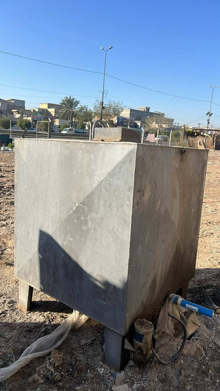 السلام عليكم 
دويز 100 كي في تبريد ماء المحرك بي صوت التوليد شغال مع تانكي 1000 لتر  السعر 1500 دولار ***********
