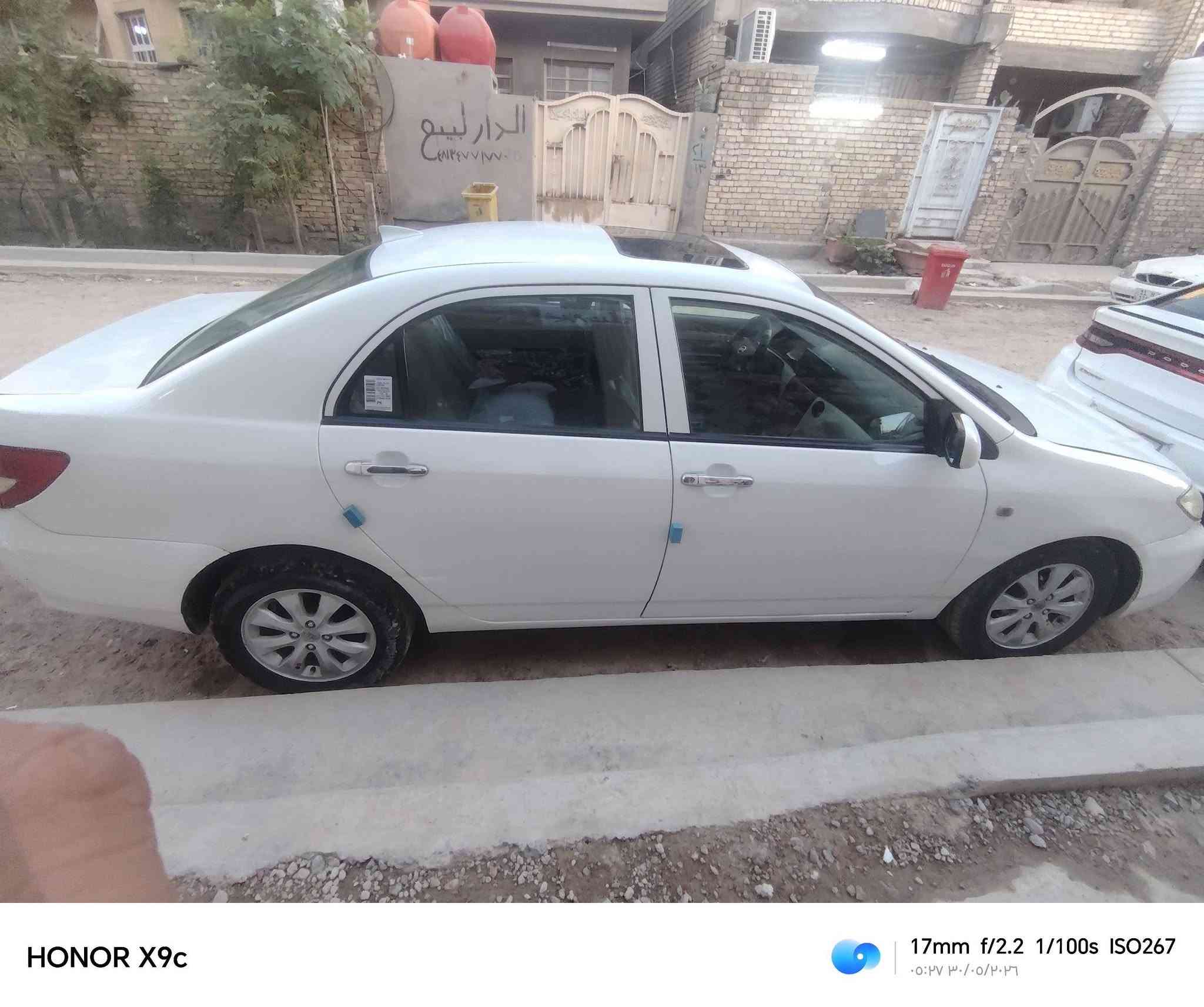السلام عليكم BYD F3
موصفات معورفه
كير اوتو
مكينه لانسر ١٦٠٠
كشنات جلد
شاشه كامره
بيهوصبغ فقط الجاملغ الخلفي
تخم تاير
باتري جديد
حداديه جديده 
السياره نصبة كلش حلوه
السعر ٦٥ وبيه مجال
العنوان بغداد البلديات 
***********
