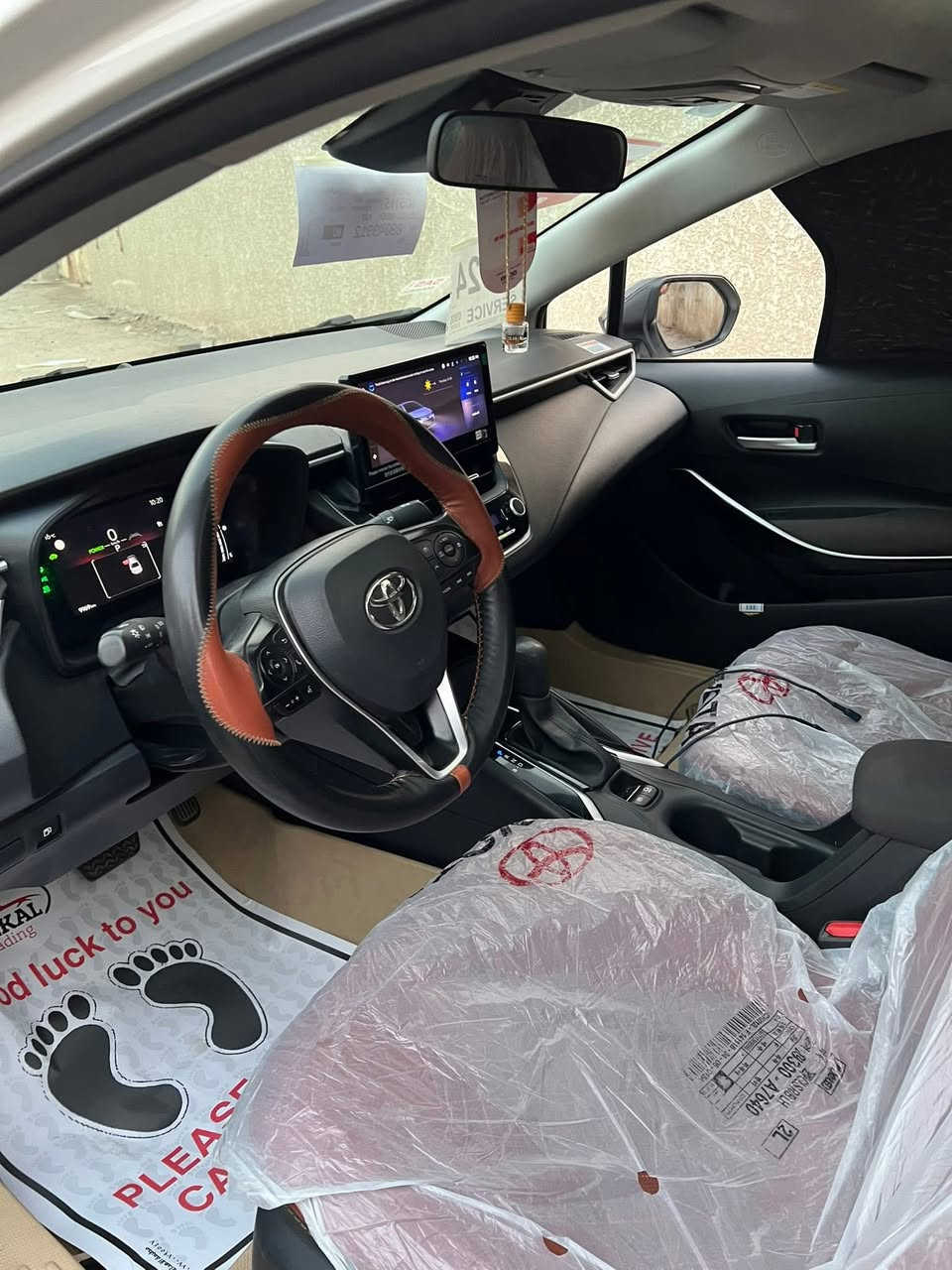 سلام عليكم كورله 2024 ماشيه 9 مكاني زيونه تبريد قطعتين داخل لونين سعر 122 بيها مجال  مستعجل 
***********
