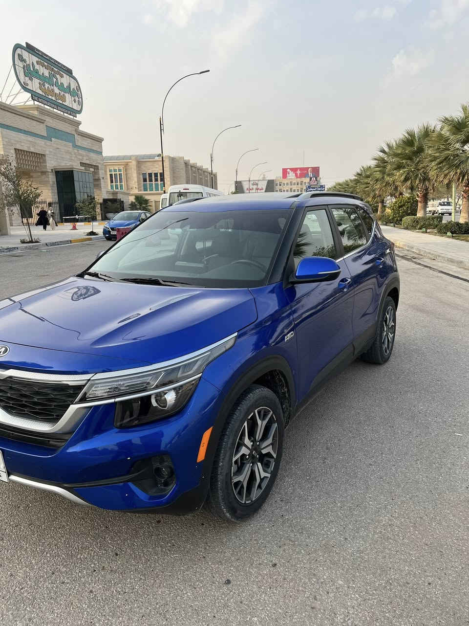 السلام عليكم بيع او مراوس حسب القناعه
سيارة كيا سيلتوس مديل 2021وارد امريكي 

حادثه بابين عكس السايق و السونار موجود

فول مواصفات فول 

فتحه 

بصمة تشغيل عن بعد 

بصمه ابواب 

كشنات جلد 

تدفئة تبريد كشنات 

كشن السائق وجنب السائق كهرباء 

تحديد مسار 

كروس تحديد سرعة 

قيادة ذاتية 

راداد امامي 

مودات قيادة (3)

رادار جانبي 

اشاير بالمري 

شاشة حجم كبير نظام كار بلي 

شاشة تريد منفصل 

قطعتين تبريد

نظام منحدرات 

شاشة اعطال 

تحكم ستيرن 

اوتو هولد 

لد نهاري 

السياره جهازه من كلشي ونضيفه كلش 

ومابيه اي نقص 

مكينه /2000 دوش 

السعر 156 و بيها مجال 

***********
