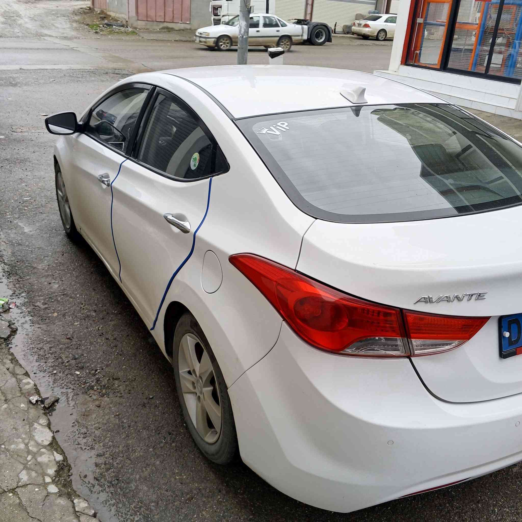 هۆندا ئەلێنترا فول فول 74 هەزار ڕۆیوە
بەسمە شاشە سەقف بیڵادی چوار تایەی لۆک
کوشن جڵد کوشن هیتەر  کوشنی دواوەشی هیتەر سوکان هیتەر گەرمی و ساردی مەزبوت حاسەو کامیرا ئاوێنە ئیشاڕەت کامل مەسڕەف کراوە ماڵی دۆستە 
***********
qaladze 
63 کەمێک مەحامەلە
