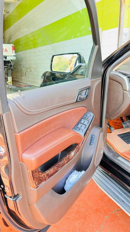 تاهو خليجي ٢٠١٦اسود
فول مواصفات LTZ

السياره بيها بارد بالجاملغ الكدام

مواصفات السياره 

بصمه 

داخل قرميدي

ثلاجه 

فتحه 

تدفئه تبريد كشنات 

مغلفهppf

لايت زنون 

حدايه جديده 

كشنات جلد 

شاشه كبيره 

شاشه خلفيه 

او بعد بيها هواي مواصفات السياره خير من الله 

السعر ٣٣٥او بيها مجال 

مكان السياره الناصريه 

رقمي متوفر بيه واتساب ***********

***********
