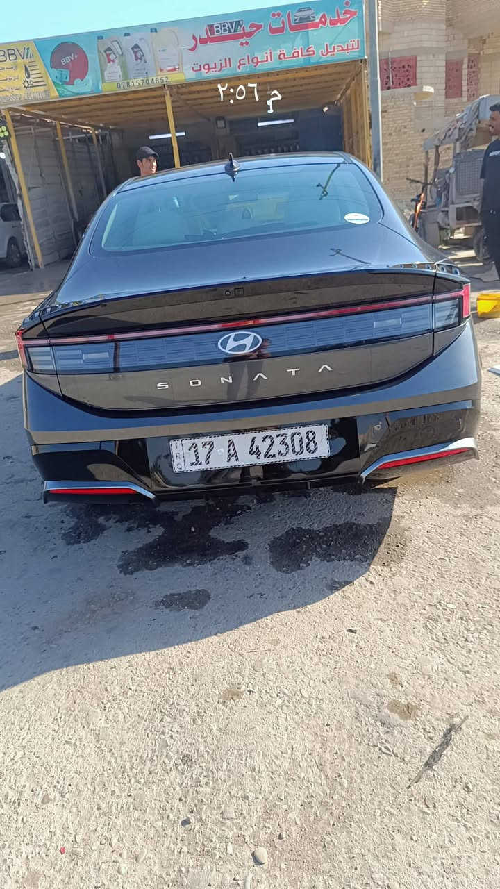 سوناتا 25 شهداء مثنى مكان الناصريه مكينه 2500 تنفس طبيعي المرغوب  بيها بس بنيد مبدل وجاملغ مطبع بدون رباك ماشيه 17 موصفات  سياقه ذاتيه 
توقف ذاتي 
رادار امامي خلفي 
بيها هواي موصفات السعر 190 وبيها مجال قليل وكاله ثاني يوم ***********
