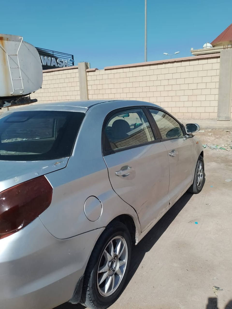 سلام عليكم افلاوين 2013 بيهة صوت بكن سعر 22بيهة مجال للطيبين مكاني بصره وكل الهلا سيارة نضيفة الله يشهد  تجي وشوف بعينك ***********
