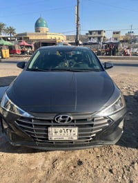 النترا وارد أمريكي • ٢٠٢٠ • حادث باب خلفي