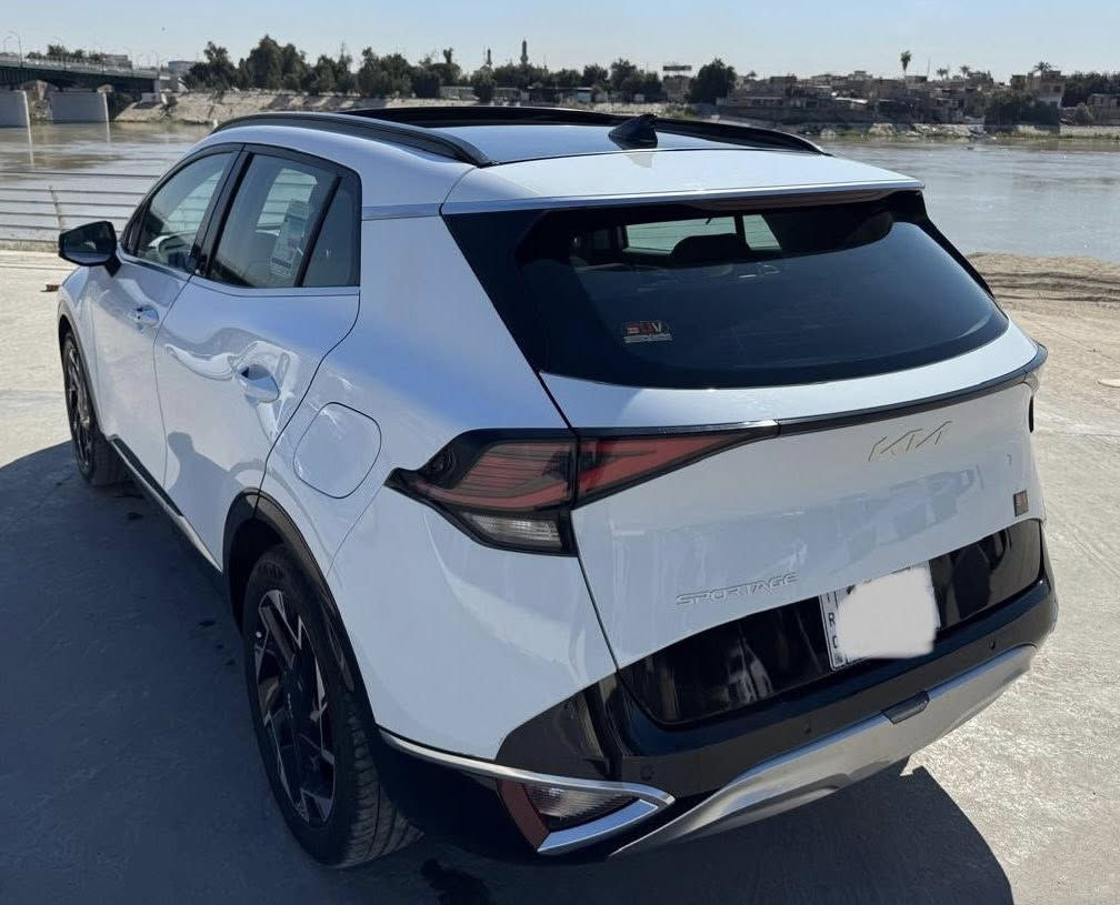 السلام عليكم
سبورتج موديل ٢٠٢٤ فول مواصفات ١/١ 

مكفوله كفاله عامه ماشيه ٣١٠٠٠ الف رقم بغداد الجديد مع هزه جديده اط استفسار الاتصال على  الرقم ***********
