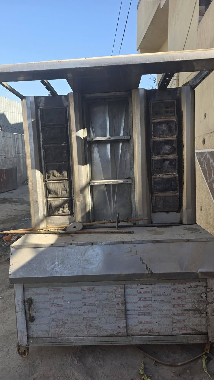 البيع سعر 250للف بيه مجال 
***********
