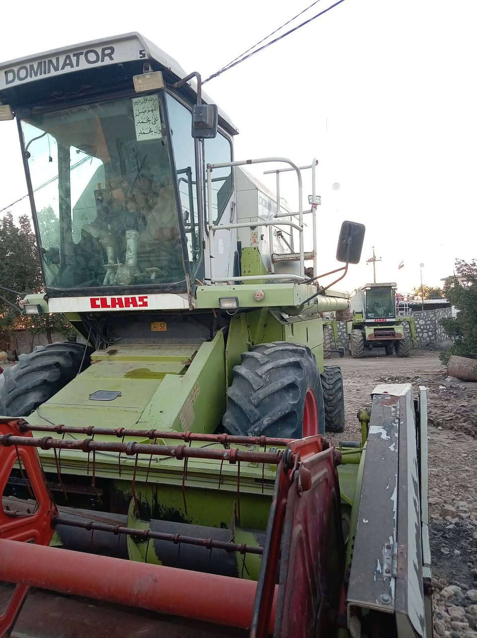 حاصده للبيع موديل 2006 مكفوله من طگ ولحيم محرك مشروط ***********
