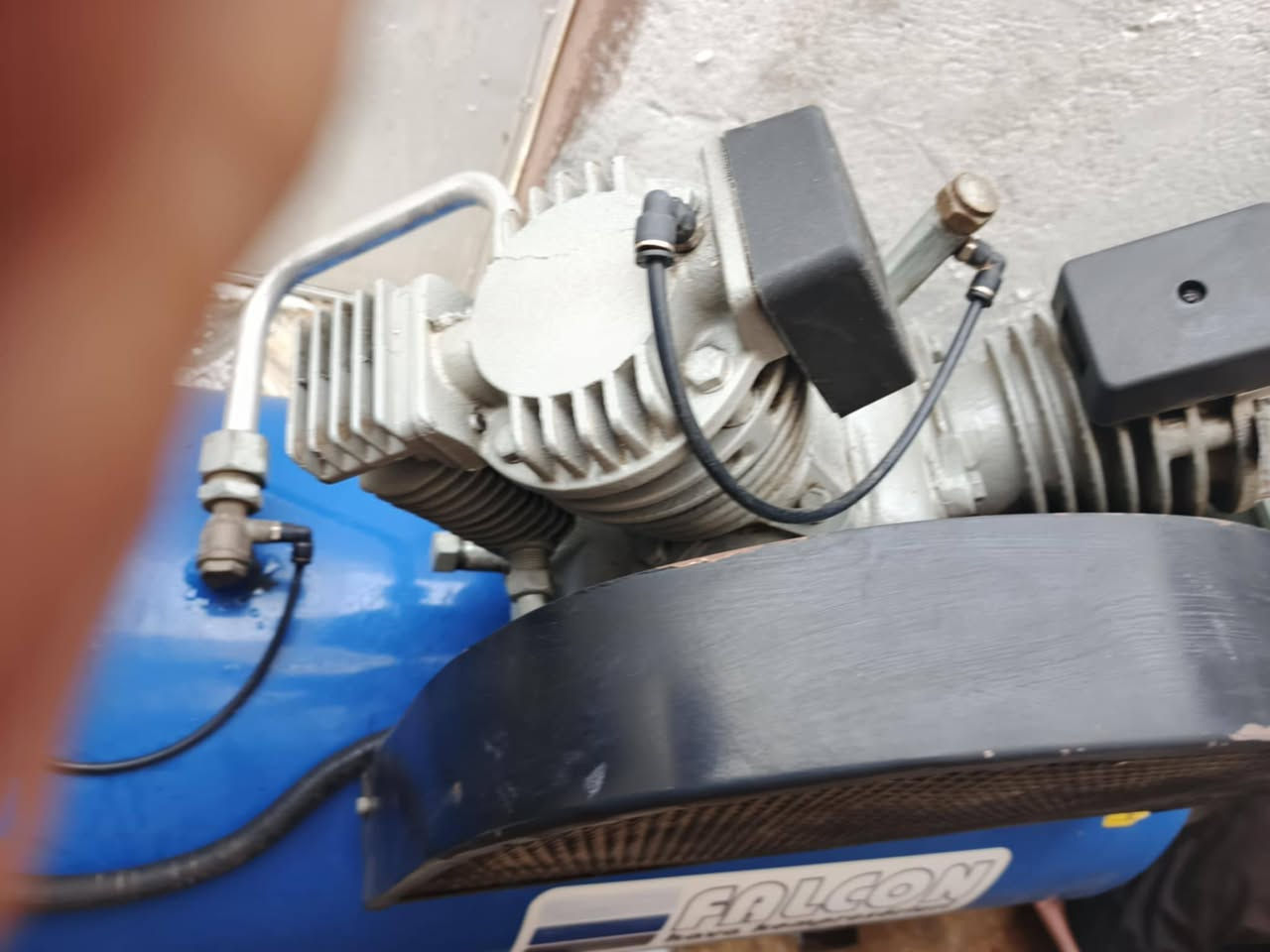 غراض للبيع للاستفسار التواصل مع هذا الرقم بغداد حي العدل ***********
