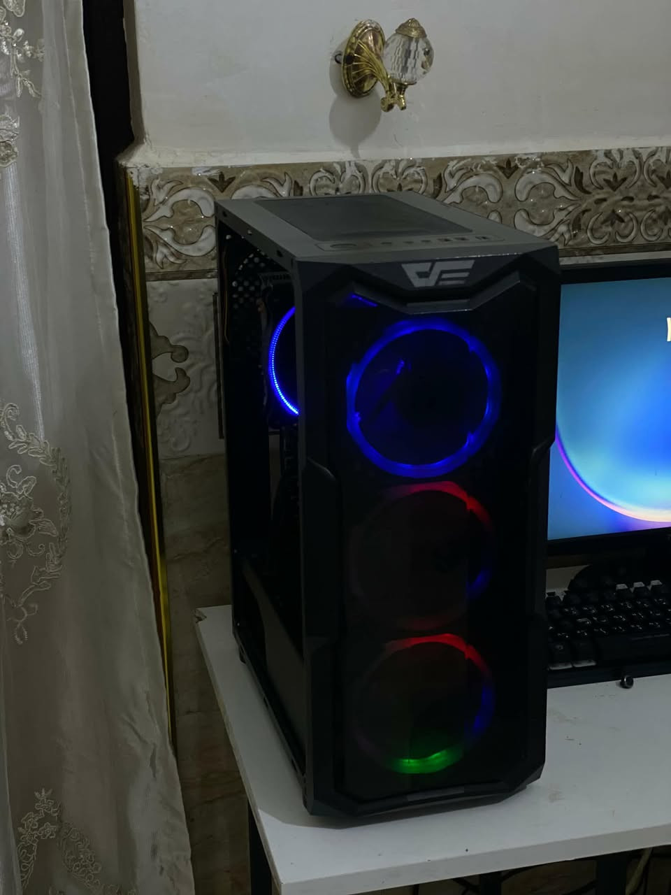 بسم الله السلام عليكم يوجد كيس للبيع :
المعالج i3 الجيل العاشر
رامات 16 dde4
كرت كرت الشاشة rx 590 8gb
بور سبلاي 550w
الهارد 120 ssd و 500 hdd 
السعر 600 وبي مجال 
مكاني الفلوجة ويوجد توصيل جميع المحافظات 
للتواصل خاص او عل رقم الهاتف ***********
وتحياتي للجميع ❤️
