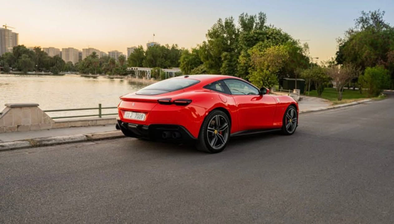 السلام عليكم أَخوتي الاعزاء
سياره فراري روما (Ferrari Roma) 

طرازها 2024

المواصفات: تتميز السيارة بمحرك V8 مزدوج التوربو سعة 3.9 لتر يولد قوة تصل إلى 620 حصانًا وتتسارع من 0 إلى 100 كم/ساعة في حوالي 3.4 ثانية 

التصميم: تتمتع فيراري روما بتصميم ديناميكي هوائي أنيق وخطوط ناعمة، وتعتبر سيارة كوبيه 2+2 مناسبة للاستخدام اليومي.  

مكفوله و لم يحصل فيها حادث او خدوش أبداً 

وسعرها جداً مناسب (20) شده قابل للتفاوض 

التواصل ‪‬؛ ‪‬

***********

ملاحضه ؛ اخواني جداً مستعجل على البيعه اريد اسافر
