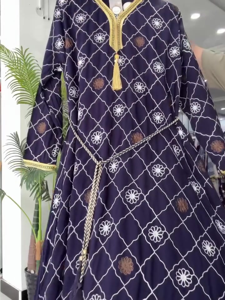 اللهم صلِّ على محمد وآل محمد 🌺
دراعه كشمير نسائي تطريز مغربي 
2XL. 3XL. 4XL 5XL. القياسات 
القالب راهي والقطعه كلوش
السعر. 15
@إشارة


**إذا كنت صاحب هذا الإعلان وتريد حذفه لأي سبب، رجاءا أرسل رسالة إلى الدعم الفني**
