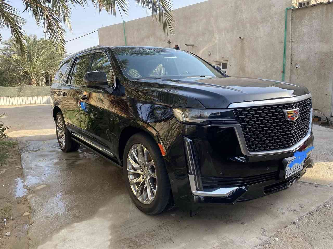 كاديلاك 2021 
36 سماعه 
رقم بغداد كفاله عامه
السيارة مغلفة ppf 
المواصفات اعلى فئه 1/1  امريكي
بانوراما
جكات
كراسي خزن 
رادار امامي وخلفي وجانبي
 نقط عمياء
عدد كامرات 5
عدد شاشات 3
كراسي كهرباء
كراسي تدفئه حتى الاستيرن 
كراسي تبريد
تشغيل عن بعد جنطه كهرباء
شاشه ديجيتال
هندبريك بصمه
السعر:605$ يعني 6شدات و5 ورقة   
رقم الهاتف ‭ ***********
