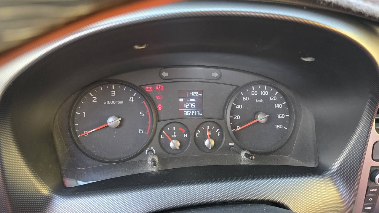 سلام عليكم كيا بنكو 2024 ماشيه  36الف سياره جديده بمعنه الكلمه ولسياره احله من الصوره مدوشمه وكامله علا اخر حبايه مكينه 2700 ول سياره مابيه نواقص ول سياره بسم ابو المعرض تحويل مباشر +العنوان كربلاء طويريج الرقم ول استفسار *********** السعر 160وبيه مجال
