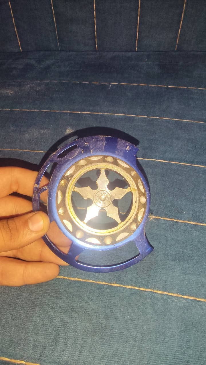 شتريد ابيعلك جوه السوك
تجوه ماكس عدله 15 
كاسحه مال عدله 10
قاعدات رقم ثنيهن5
يدات برنبو سود بلاديات  ماكس10
قبق فلاوين بلادي اصلي ماكس 10
قبق تفيلس سمائي بلادي 5
مكاني حريه دولعي


**إذا كنت صاحب هذا الإعلان وتريد حذفه لأي سبب، رجاءا أرسل رسالة إلى الدعم الفني**