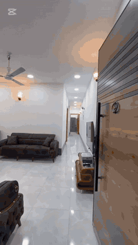 السلام عليكم 
زيونة 710 
شقة مؤثثة ديلوكس أثاث كامل 
غرفتين + صالة + مطبخ وخدمات 
طابق 3 (مصعد حديث)
مراسلة او اتصال واتساب 
***********
***********
