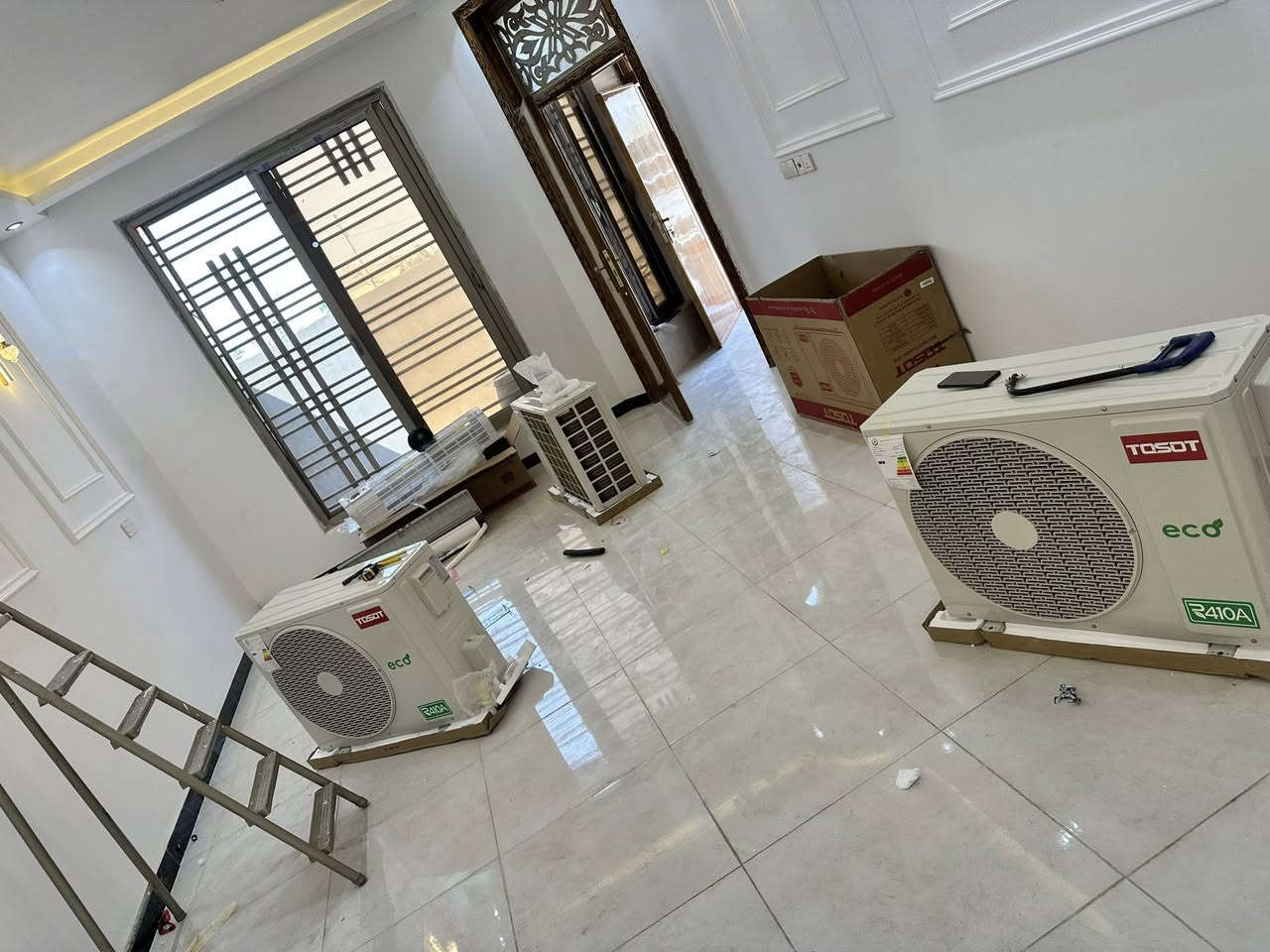 بسمك اللهم 
تعلن ورشه الخفاجي
 عند بدء الموسم الصيفي للتبريد والتكييف 
غسل 
نقل 
تنظيب
صيانه 
سبالت مكيفات 
شحن افضل انواع الغاز 
ضمان بالعمل مصداقيه بالكلام 
خبره عمل ما تقل ١٢سنه 

والله ولي التوفيق 
للتواصل 
***********
واتساب واتصال 
او على حسابات التواصل  الرسميه 
اخوكم جودت صباح الخفاجي
