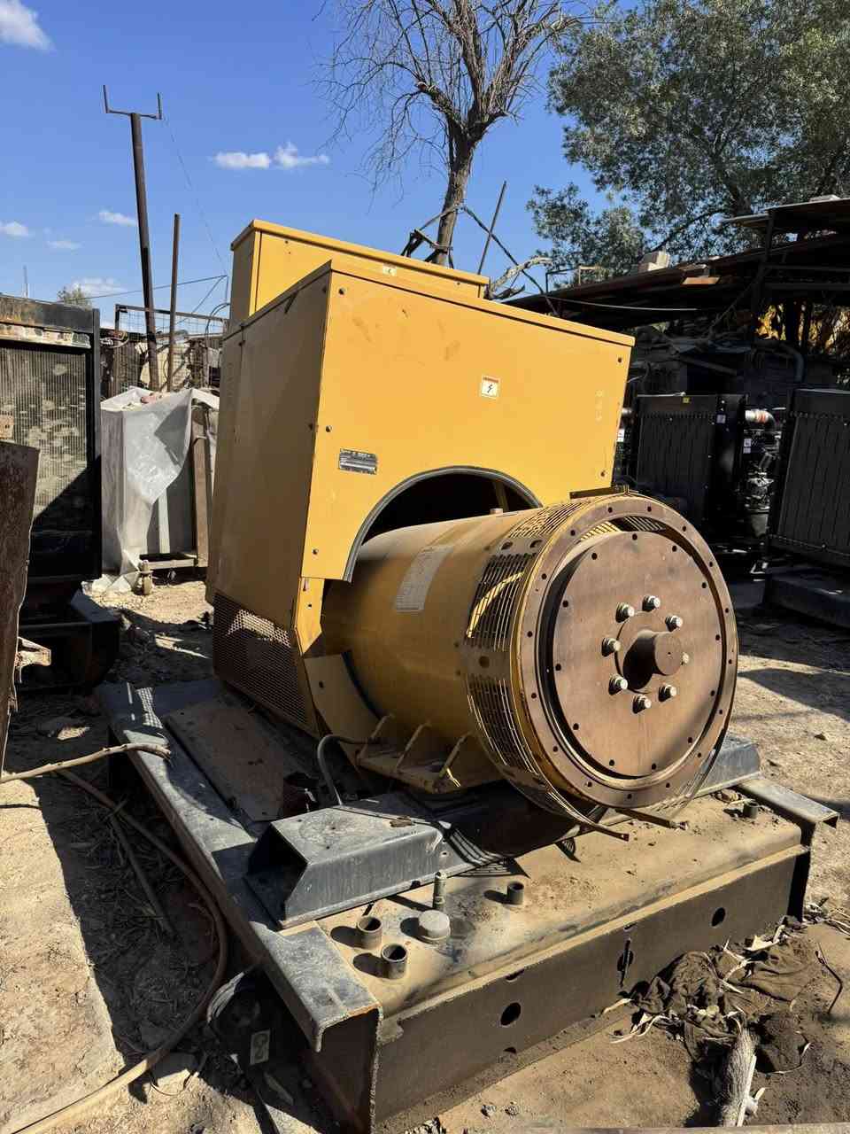 توليد للبيع
كتر بلر 600KAV  بلادي شغال سعره 38 ورقه اي استفسار اتصل وبيك خير وتدلل 
***********
