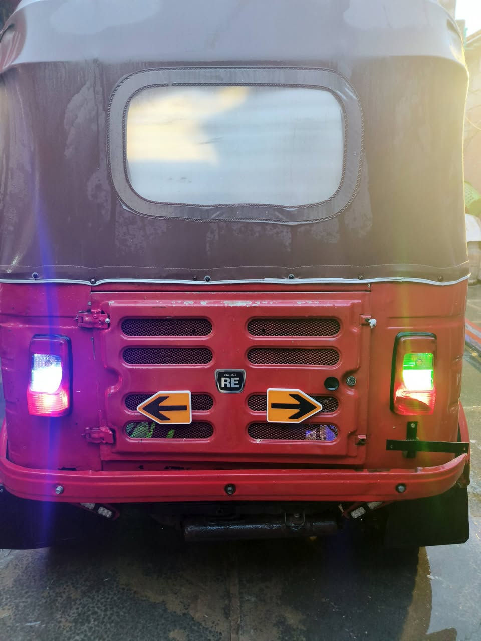 سلام عليكم تكتك2018شهر 12 رقم سنويه كليزي تحويل ثاني يوم من اكسن من مكينه من كير خير من الله بكاني بغداد حي نصر تخم تاير ابو حيه هسه شديتهن بس صفحه مصبوغه بيه باقي مكفول شراي خابر سعره 5500بيه مجال حك جيه


**إذا كنت صاحب هذا الإعلان وتريد حذفه لأي سبب، رجاءا أرسل رسالة إلى الدعم الفني**