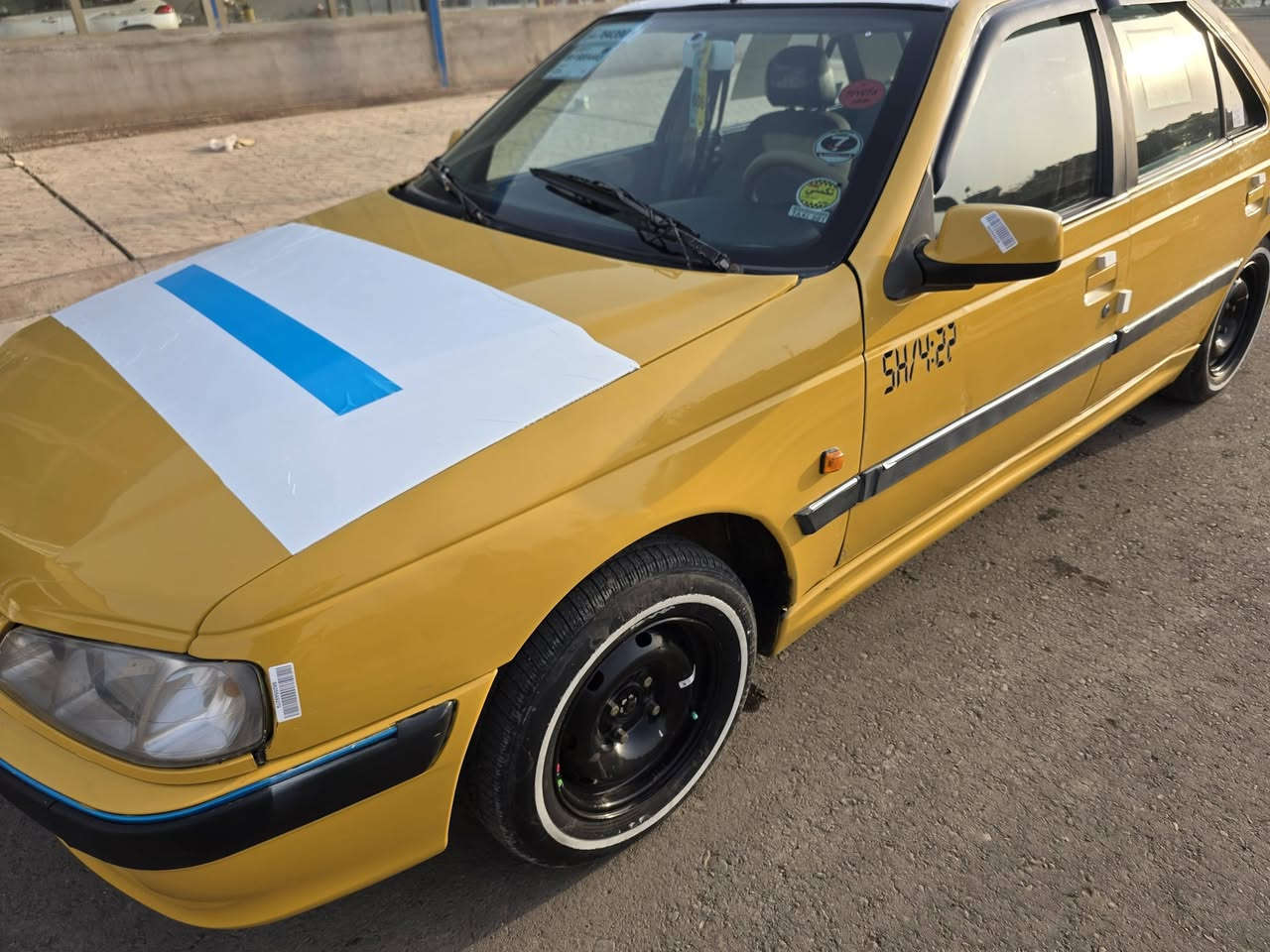 سلام عليكم بيجو بارص البيع مديل 15
السياره جديد دوشمه جديده أبطاين وكشنات مال انتره

تخم تاير جديد صدر أمامي وخلفي جديد كير ومحرك كفاله 

تبريد تدفئه لوك تحويل مباشر مصفره هيئه وغرامه  العنون بغداد الحبيبيه *********** السعر 45
