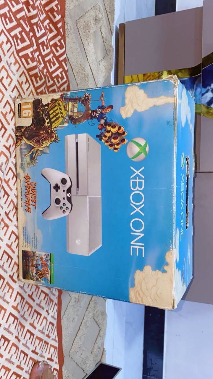 سلام وعليكم بلي اكس بوكس ون إس  ديجتال استعمال شهر سبب
معاه ups 
850 استعمال شهر يأتي مع يده اكسبوكس  اصليه ليست تجاريه 
و ماوس RGP  سلكي dpi 10000 وكبيورد سلكي RGP يأتي بحساب جديد و اليده هنالك حرف ال  RB يضغط بصعوبه نوعاً ما ولاكن شغال اما الأشياء الأخرى سليمه السعر ٣٠٠ وبي مجال توصيل اكو العنون نجف ***********
