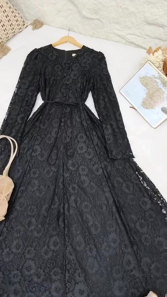 فستان مناسبات❤‍🩹
السعر 40 الف
خامة كيبور مبطن
38-40-42-44-46-48


**إذا كنت صاحب هذا الإعلان وتريد حذفه لأي سبب، رجاءا أرسل رسالة إلى الدعم الفني**