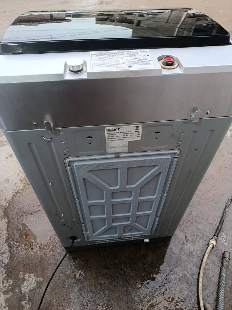 غسالة أوتوماتيك حجم ١٥ جدا نظيفه و ضمان سنة حديثة لمس نوع كالانز الحافظ بيها ذاكرة باب نظام حماية 
وهايدروليك ب ١٥٠  توصيل مجانا داخل بغداد 
***********
بغداد دورة المهدية الاولى عبدالعزيز للغسالات 
***********
