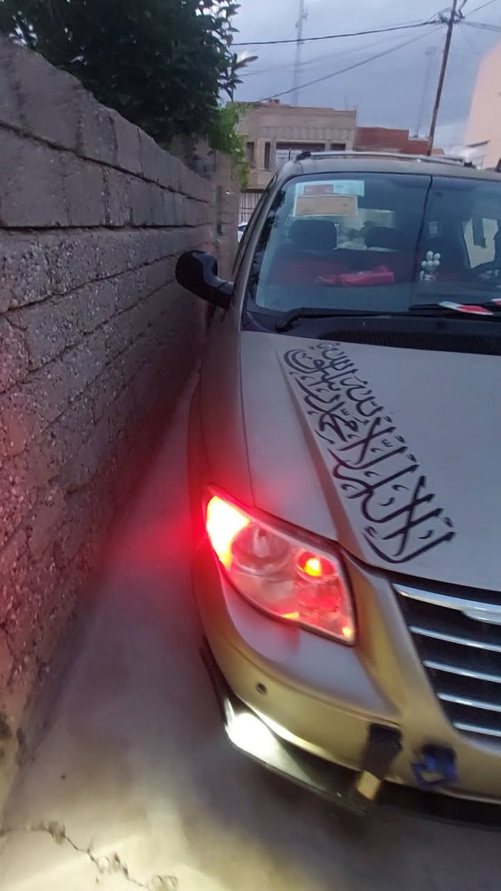 دوج كرفان
٢٠٠٥
كير محرك شرط 
طخم وره كدام نضيف 
تبريد عل سويج 
بدون ضرر صبغ حزام جماليه 
كهرباءيات شغاله 
قفل مركزي 
شاشا كامره 
توماتيك 
توشمه ارضيه كشنات كلو جديد 
منضومه غاز او بانزين  او كرت غاز بيها 
محرك ٣٣٠٠ المرغوب 
ليتات جدد مع بلجكتورات جدد ناصي زنون بلاجتورات زنون سياره مال جناي سعر ٦٧


**إذا كنت صاحب هذا الإعلان وتريد حذفه لأي سبب، رجاءا أرسل رسالة إلى الدعم الفني**