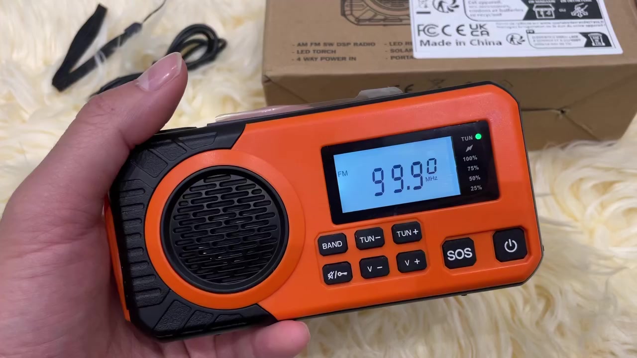 راديو طوارئ متعدد الموجات انتبه رجاءا وليس موجة واحدة !!

موجة FM AM SW

متعدد مصادر الشحن

للطلب و الاستفسار مراسلة الصفحة
متوفر توصيل


**إذا كنت صاحب هذا الإعلان وتريد حذفه لأي سبب، رجاءا أرسل رسالة إلى الدعم الفني**