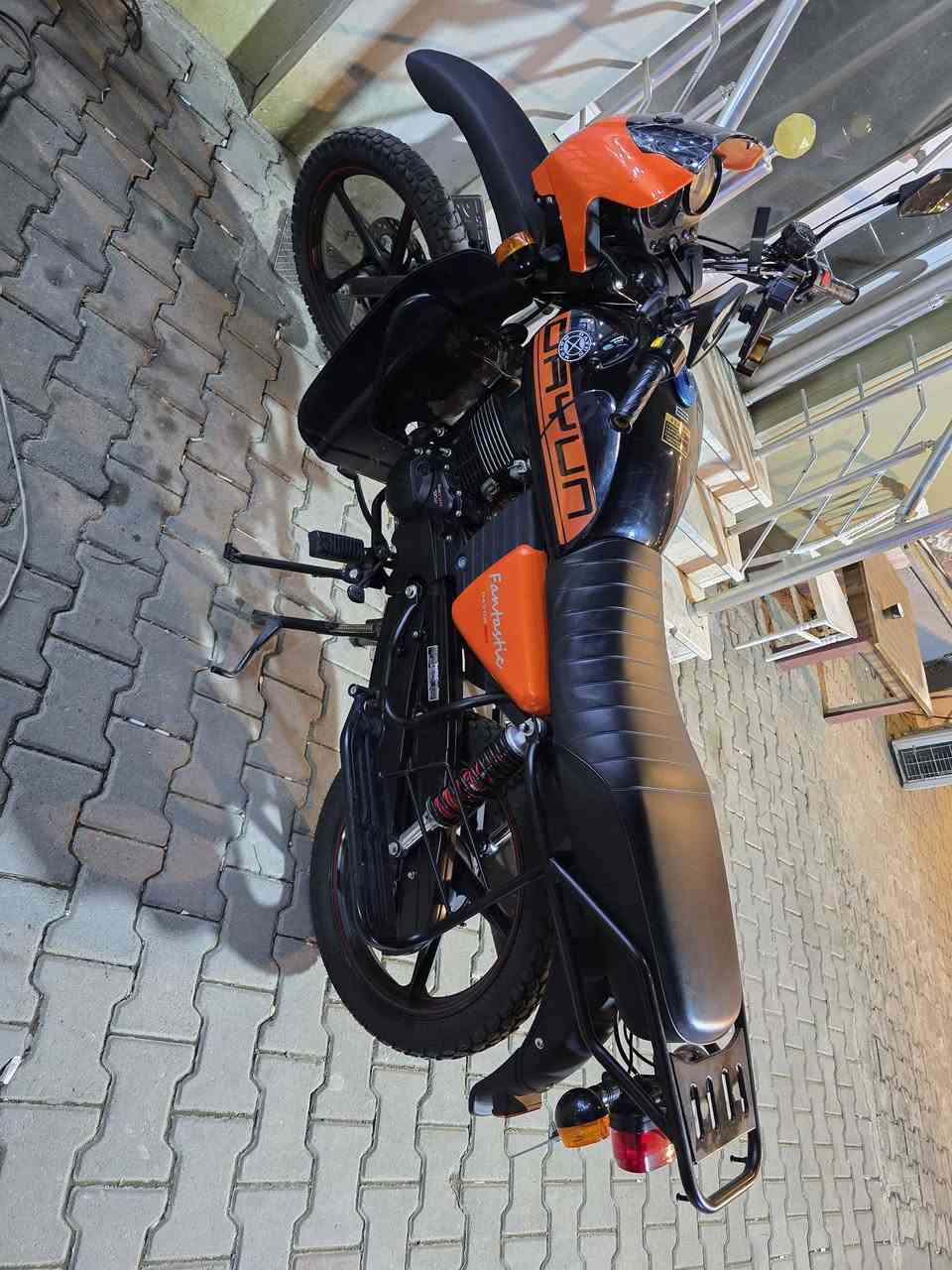 دايون 2025
مرقم انكليزي تواجد اربيل 
عداد عشرة الاف كم 
سنوية باسمي للتواصل ***********
