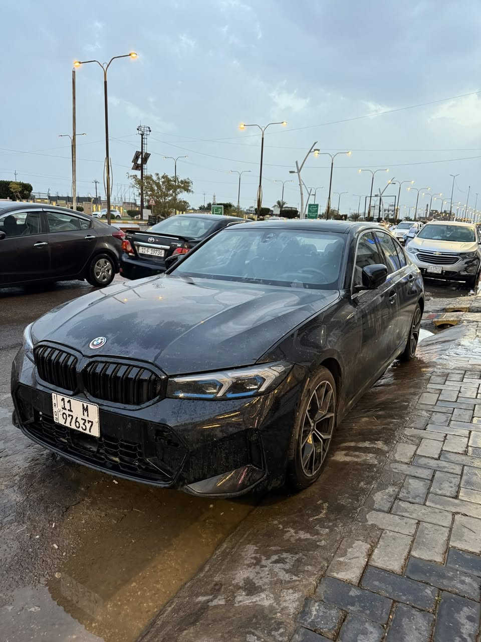 السلام عليكم BMW 330 i 
موديل 2019 
حادثها جاملغ خلفي كلش حلو ضربتها 
فول مواصفات معروفه مواصفاتها 
سعرها كلش مناسب 
للأتصال والاستفسار (*********** ) بيه واتساب
