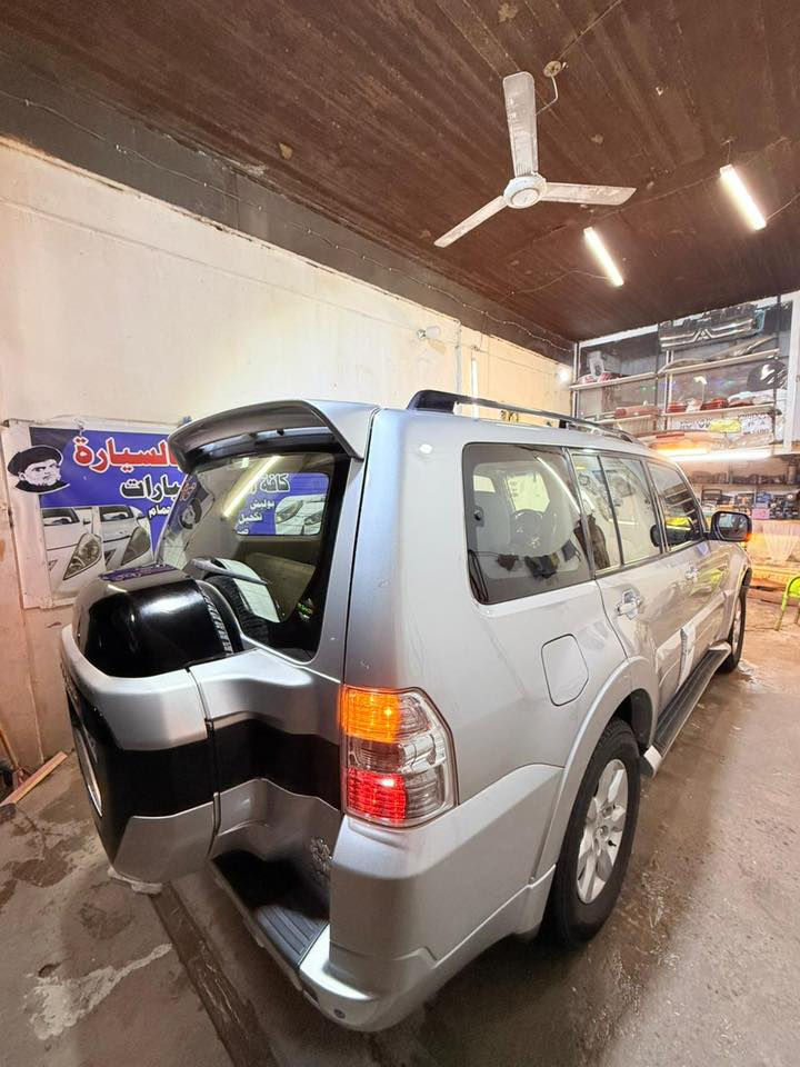 سلام عليكم
باجيرو
باجيرو ٢٠١٨ اربيل 
السعر١٨٥ ورقة وبيها مجال 
٣٥٠٠ محرك 
مو حبتور شمالية لا جلد ولا دمام  
ماشية ١٨٥ الف
مكاني نجف *********** واتساب فقط
