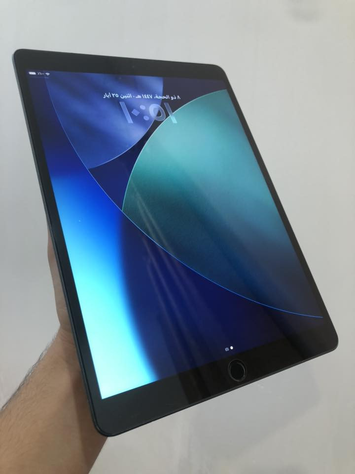 ايباد آير 3 | ipad air 3
لون اسود 
ذاكرة 256 
نسخة الخط مو العادي!!!
يعني يدعم الشريحة 
مكفول من الفتح والتصليح بلادي 
بطارية 83‎%‎
نموذج M
نظافتة حلوة 
محدث آخر تحديث ios26
حجمه اكبر من الايباد 9 واحسن 
السعر خاص


**إذا كنت صاحب هذا الإعلان وتريد حذفه لأي سبب، رجاءا أرسل رسالة إلى الدعم الفني**