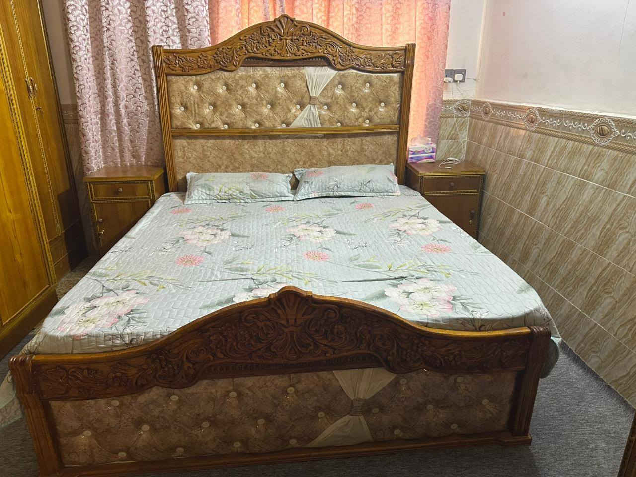 غرفه جديده السعر 500
***********
