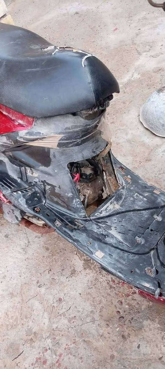 السلام عليكم دراجة فراشة حاوية للبيع گايمة باتري جديد وتيارات جدد السعر ١٢٥ الف قفل للتواصل
***********
