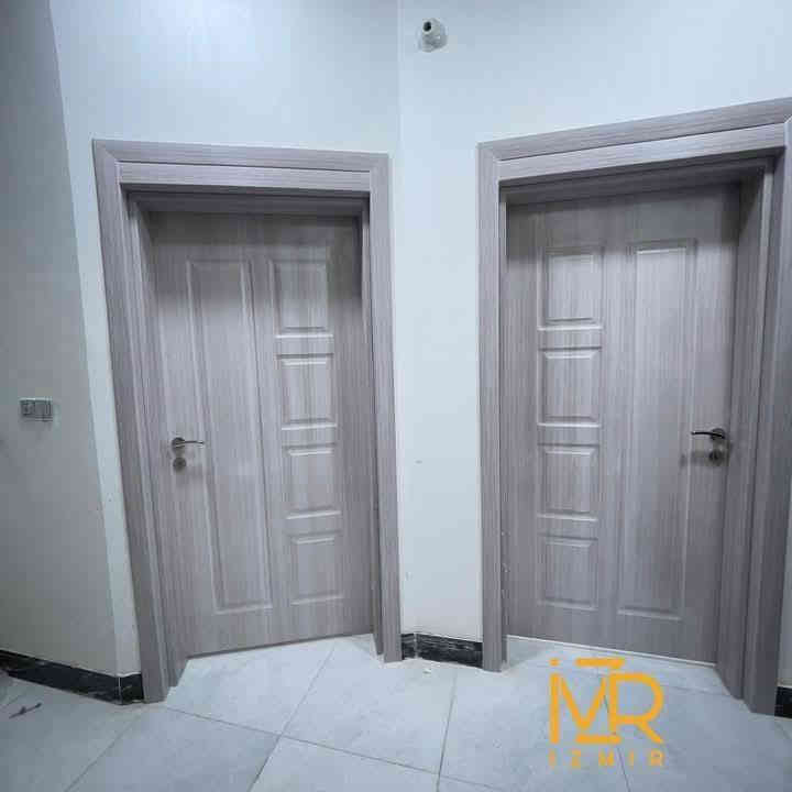 👑 الباب التركي: ليس مجرد باب... بل عنوان فخامتك وأمانك! ✨
هل تبحث عن القوة المطلقة والأناقة الفاخرة لمدخل منزلك؟
اختر الباب التركي المعالج حرارياً، بوزنه الثقيل الذي يصل إلى 70 كجم، حيث تلتقي التكنولوجيا المتقدمة بعبقرية التصميم. نحن نُقدّم لك الأمان الذي لا يُضاهى والمتانة التي تدوم للأجيال.
🚚 الفخامة الآن في متناول يدك... أينما كنت!
لا تدع المسافة تقف عائقاً بينك وبين باب الأحلام.
نحن نُسهّل عليك الحصول على بابك التركي الفاخر بضمان وصوله إليك، لأن راحتك هي أولويتنا:
⚡ توصيل سريع ومؤمن: نضمن وصول الباب بأمان تام إلى باب منزلك، مع مراعاة الحماية الكاملة لقطعة الأثاث الفنية هذه.
🗺️ لـكـافـة الـمـحـافـظـات: خدمة توصيل شاملة لكل منطقة في [اسم البلد/المنطقة التي تخدمونها]، لنوفر لك الجهد والوقت.
🔑 خطوتك نحو التميز تبدأ الآن:
اختر الباب التركي... فخامة تبدأ من العتبة، وتصل إليك أينما كنت!
📞 تواصل معنا اليوم لتشاهد كتالوج التصاميم الفخمة وتحدد موعد التوصيل:
للاستفسار: *********** استاذ حسين
