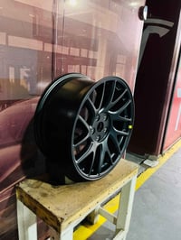 ويلات تسلا • موديل 3 ٢٠٢٤ • موديل واي برفورم