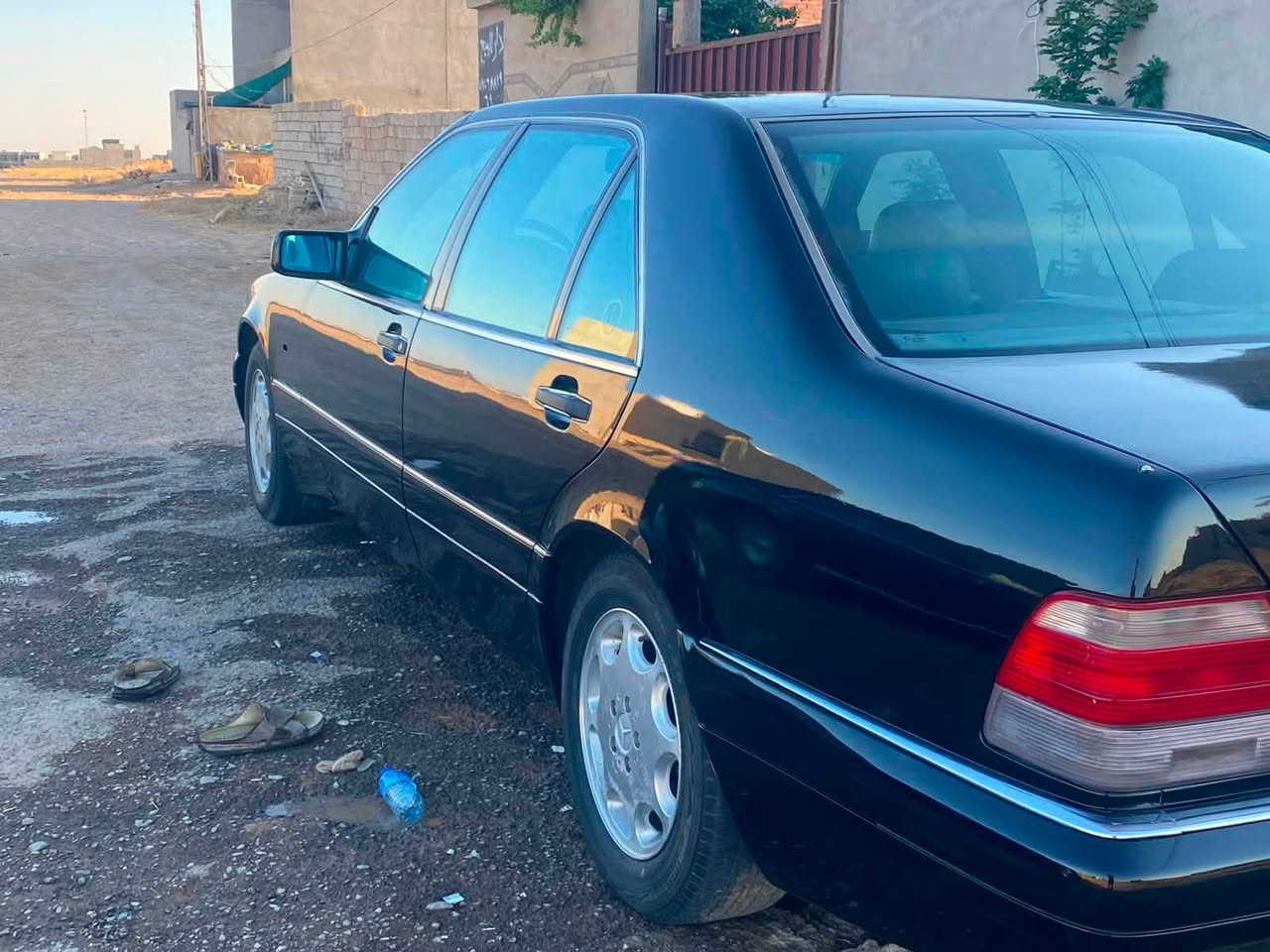 السلام عليكم 🇧🇪
مرسيدس 500s للبيع موديل 1995 ماشيه 270 الف لا طخ لا ضرب فقط صبغ جماليه 

السعر 85 و بيها مجال 

للاستفسار اكثر الاتصال على الرقم 👇

***********

🇧🇪🇧🇪🇧🇪
