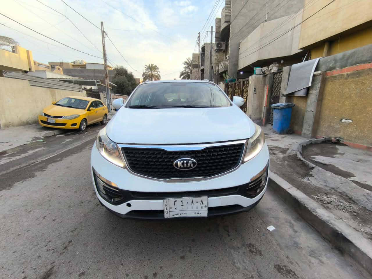 السلام عليكم 👋🏻.                   للبيع او مراوس ب النترا 
للبيع كيا سبورتج  (خليجي )
موديل 2016
مكينة 2000دوش المرغوب 
السيارة بيهة تبديل جاملغ و بنيد فقط بدون اي تعمير 
ماشيه 107
السعر 150 وبيهة مجال 
رقم بغداد بسمي تحويل مباشر 
مكان السيارة بغداد الدورة 
للاستفسار ***********
القريشي - بيع وشراء كافة أنواع السيارات
