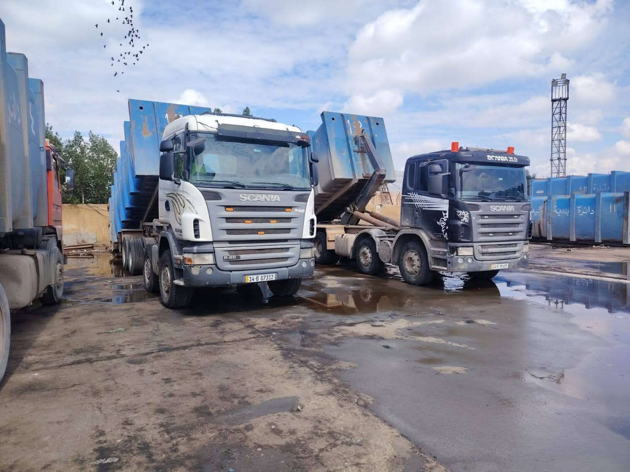 سياره رافعه حاويات جديد
تعمل بلديه الرشيد هيه اوشغله اوتريد بدون شغل 
مسجله قلاب فول اوتماتيك سياره جديده معنه الكلمه
سياره كفاله عامه شاصي اومكينه  اوكير تخم تاير
حجم  المكينه 420
موديل 2021
تصل ***********
