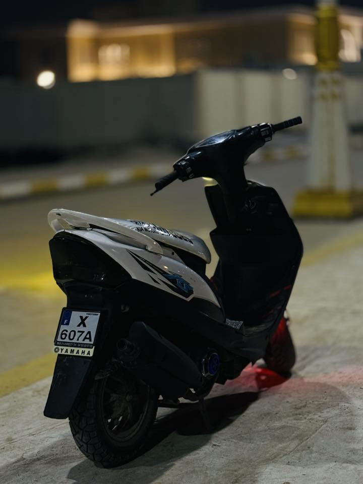 من رخصت الادمن .. دراجه ماكس عدله لبيع شرط كفاله مكينه مامفتوحه تزويد رياضي  شغاله سلف هندر كهربائيات كامله تحتوي على مظخمً صوت السعر خاص *********** المكان قضاء الغراف
