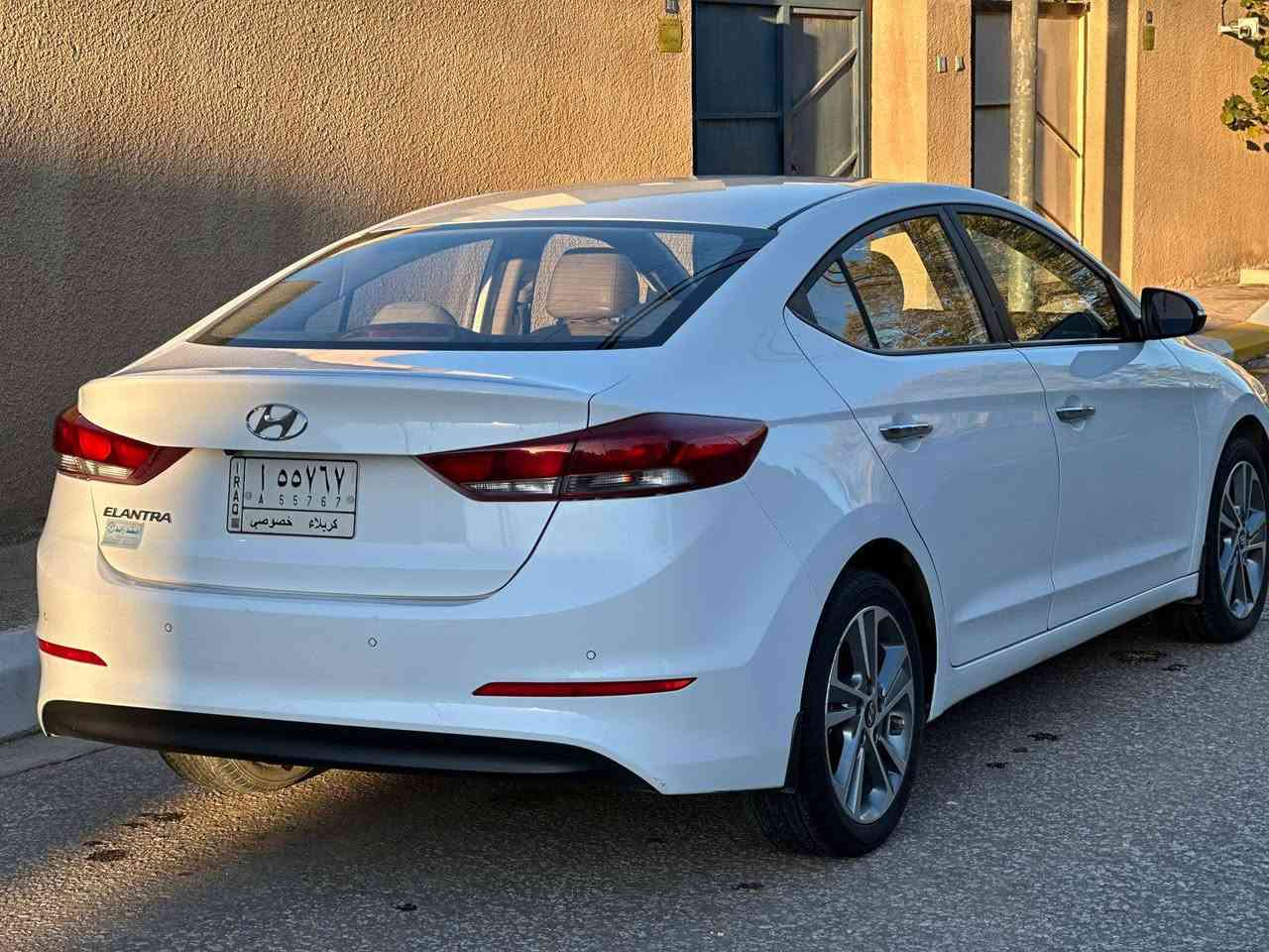 للبيع  النترا موديل  موديل 2018خليجي محرك 2000
 🛑 السيارة مكفولة كفالة عامة 
 1- اللون ابيض
2-كشنات جلد 
3- فتحة قمارة 
4-حساسات خلفية 
5- كاميرا أمامي + خلفي
7- بدون بصمة 
  السعر 162 $ قابل للتفاوض تدلل
التواصل على الرقم  *********** اتصل وتساب
⬅️ اخوان اني مكلف بالنشر التواصل مع صاحب الرقم المذكور 
العنوان كربلاء المقدسة
