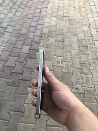 ايفون 15 برو ماكس  بطاريه 100 مشحون 19 جهاز مبدل شاشه  فيس ايدي شغال  ...