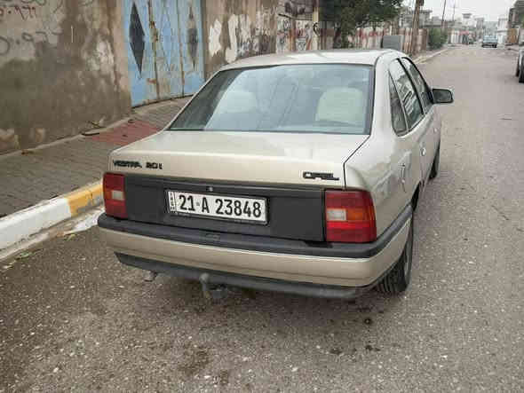 اوبل فکترا1991 كير اوتوماتيك
رقم سليمانية سنوية جديد لحد2030
بيها بطاقة بانزين
محرك 20 اوتوماتیك
سيارة مكفول من دعامية للدعامية 
سيارة لوك لوك نقص برغي مابيها 
السعر46ورقة وبيها مجال
مكان دوز خورماتو
***********
*********** طوز
